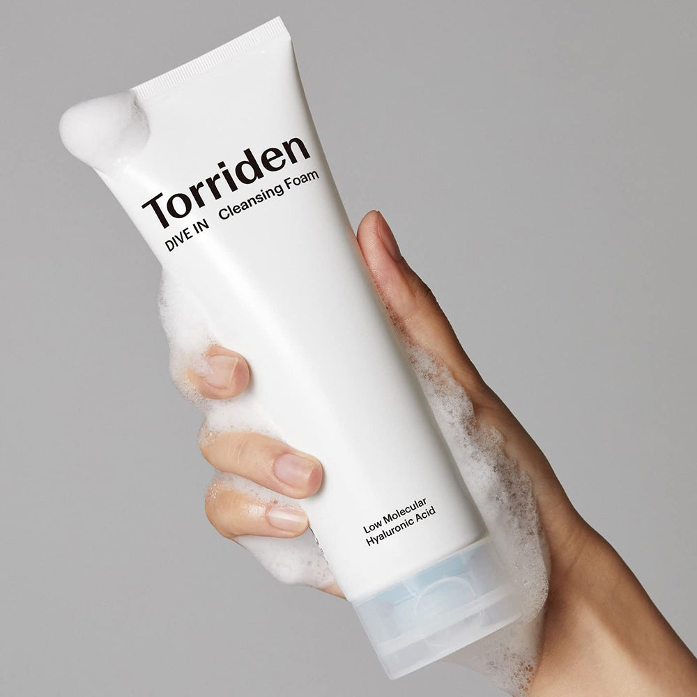 Dive In Low Molecular Hyaluronic Acid Cleansing Foam 150ml